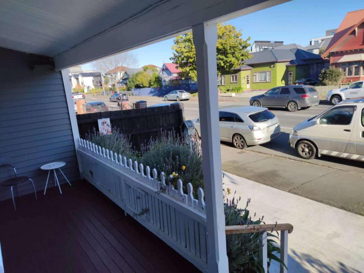 Centre Superior 3 Large Double Bedrooms Christchurch