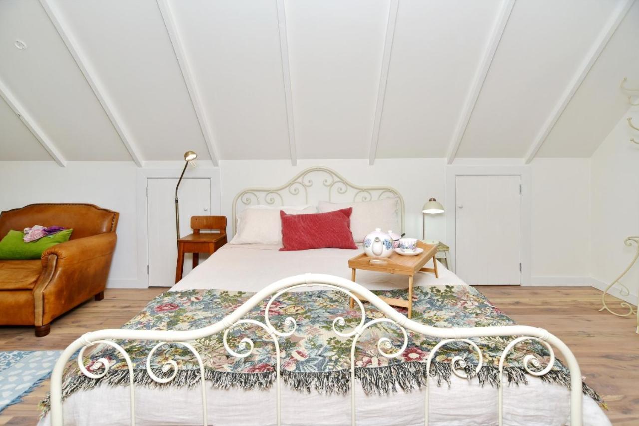 Louisa Chandler - Homes Holiday home *