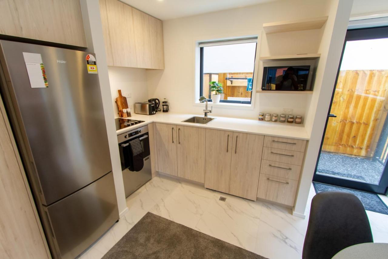 New Sophisticated City Pad Apartment