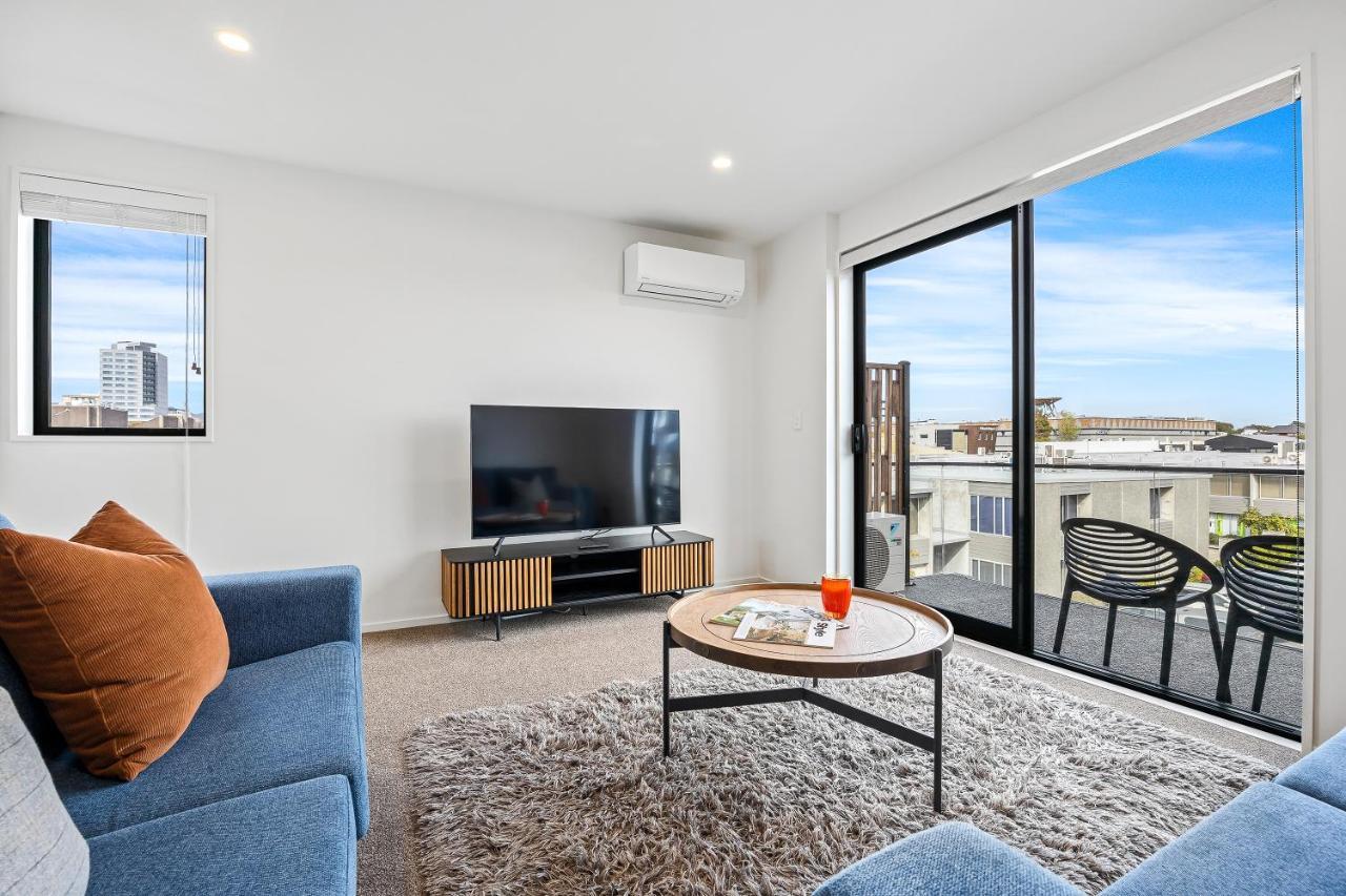 2 Bedroom Pad With Free Car Park Apartment Christchurch