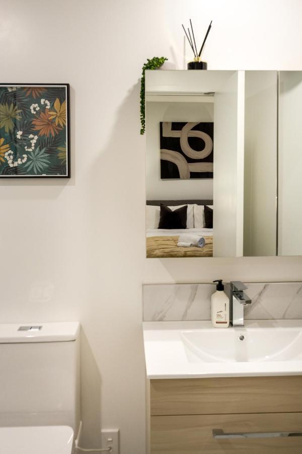 3 Bedroom 2 Bathroom Hagley Parkside Perch Apartment
