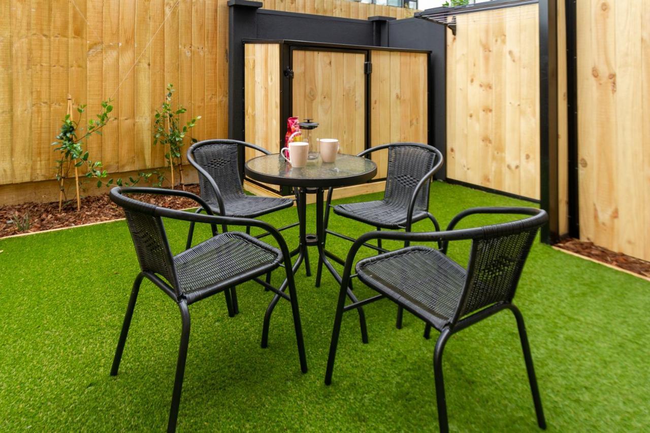 Chic Cbd Townhouse 2 Bed 2 Bath Apartment Christchurch