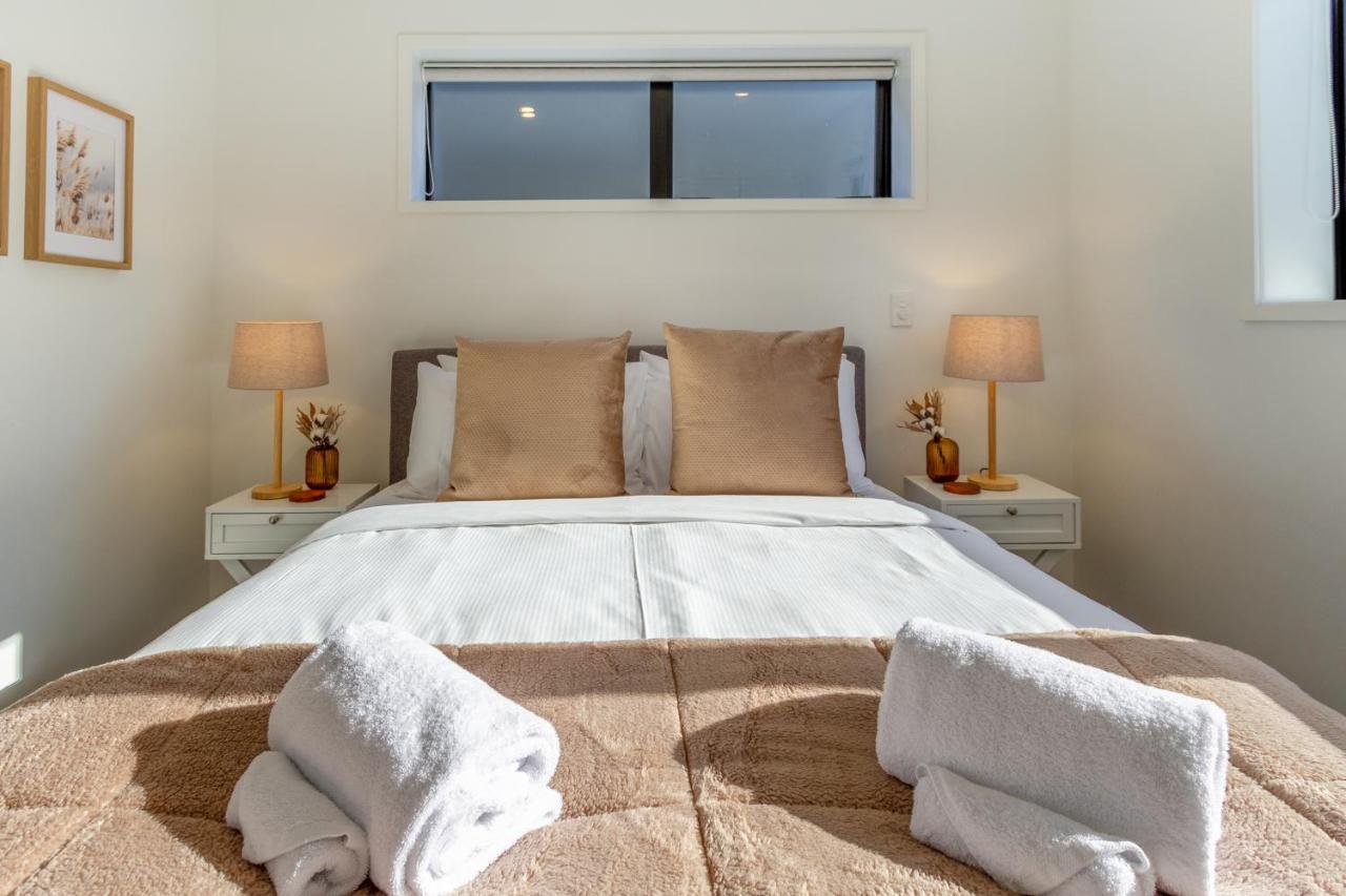 Apartment Modern Townhouse Cashel Street 2 Bed 2 Bath