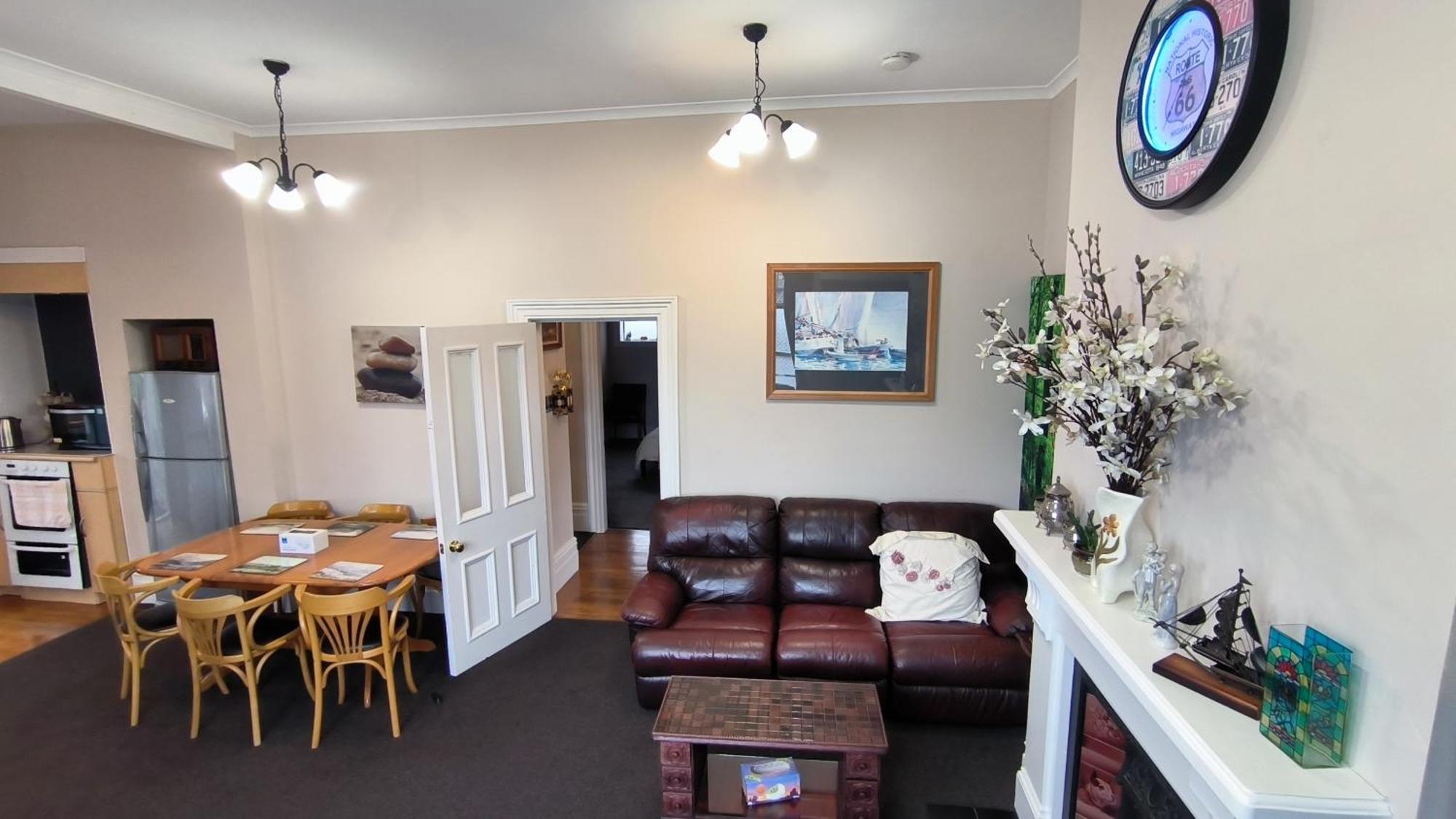 Centre Superior 3 Large Double Bedrooms Villa *