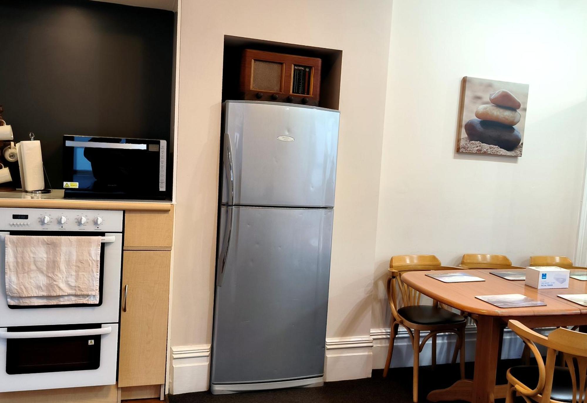 Centre Superior 3 Large Double Bedrooms Christchurch
