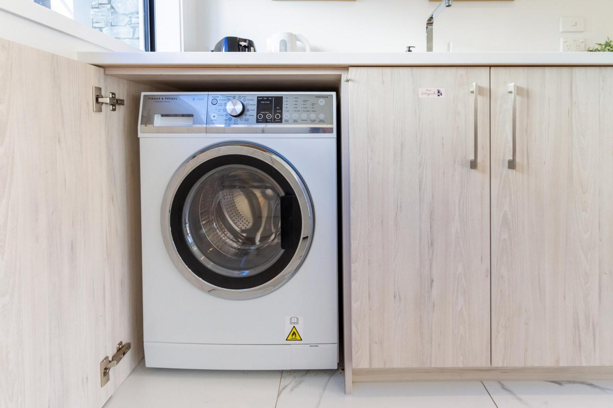 Apartment 1 Bedroom Gem With Hagley Park At Your Doorstep Christchurch