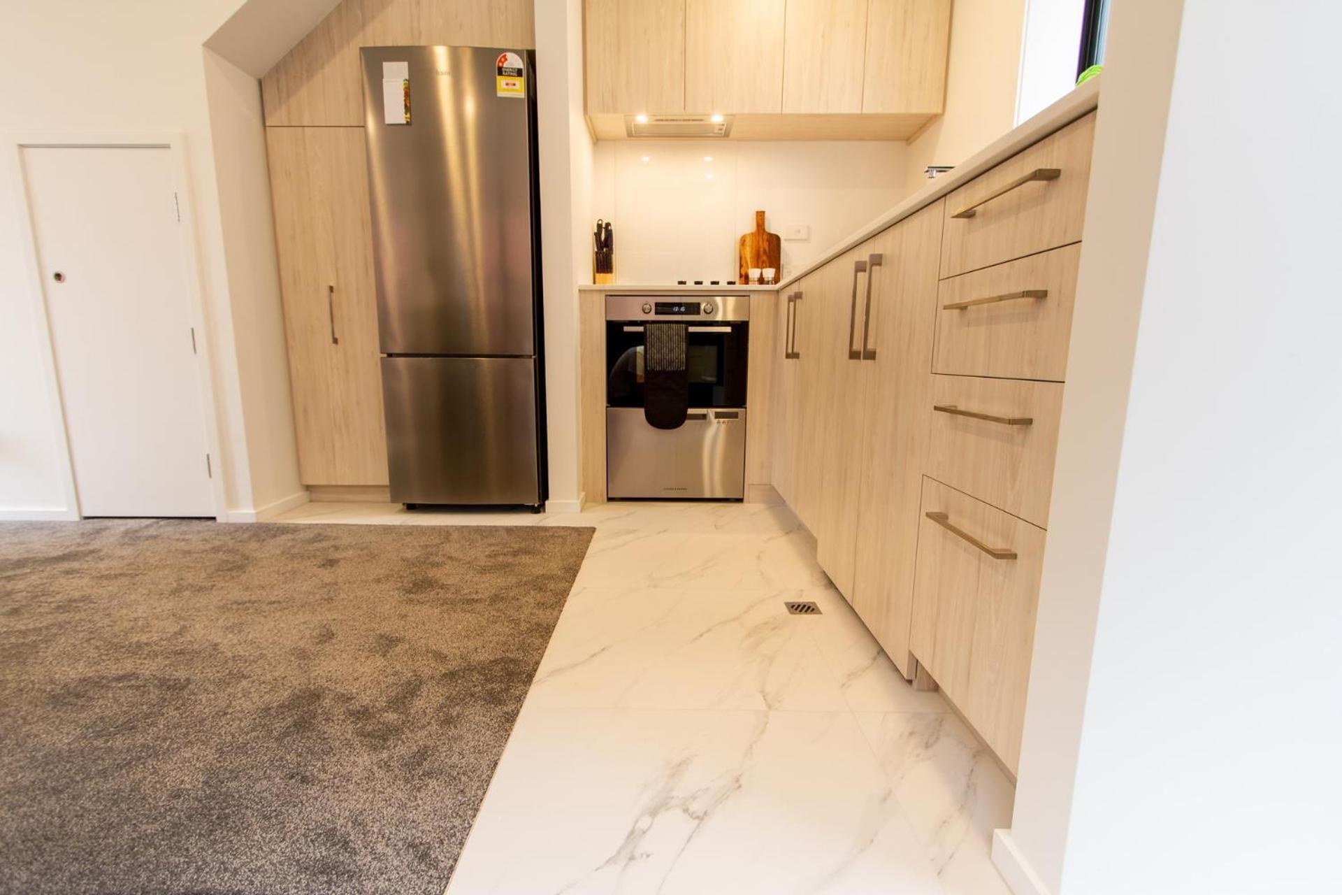 New Sophisticated City Pad