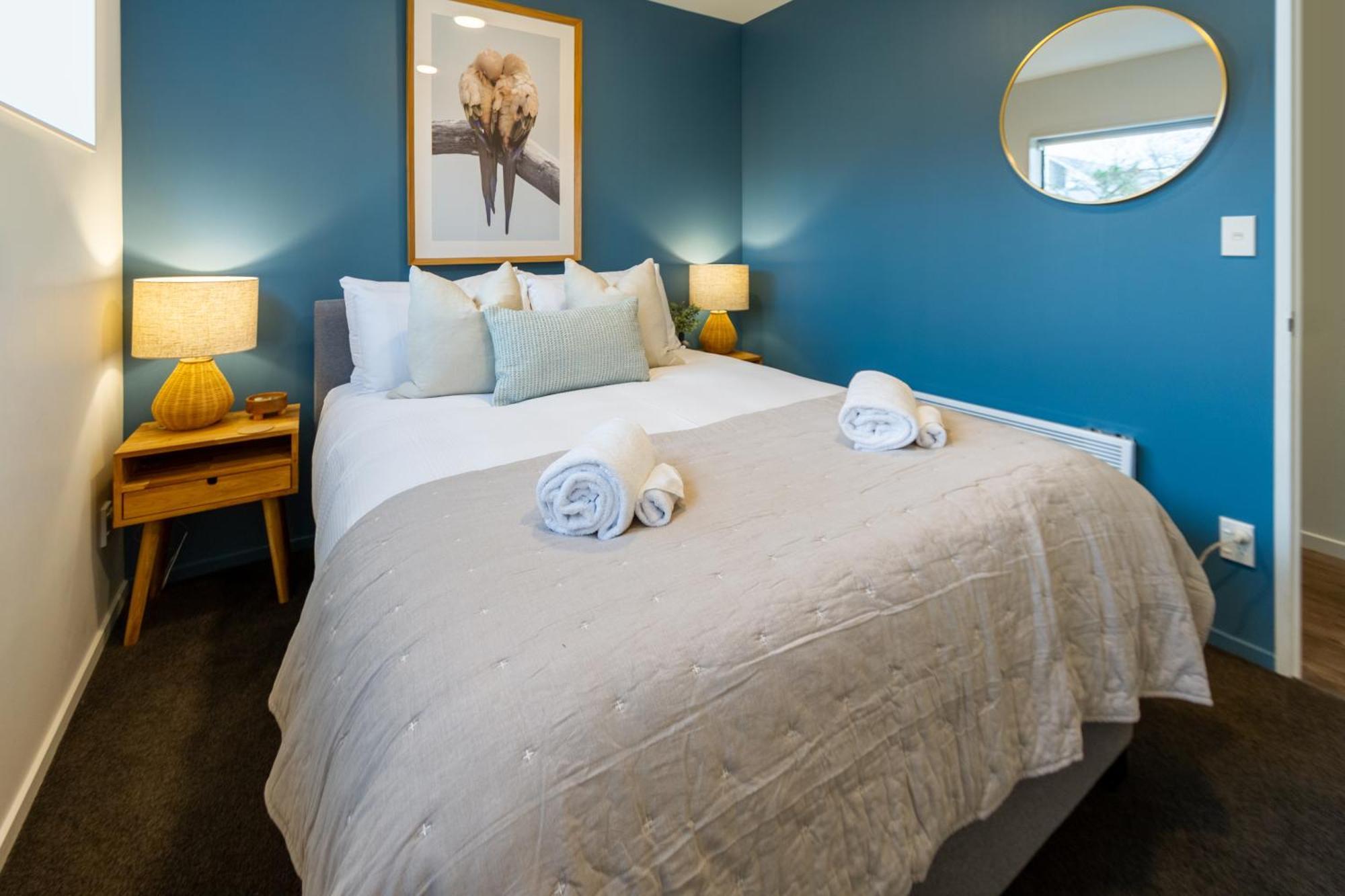 Luxurious - Single Level 2 Bed * Christchurch