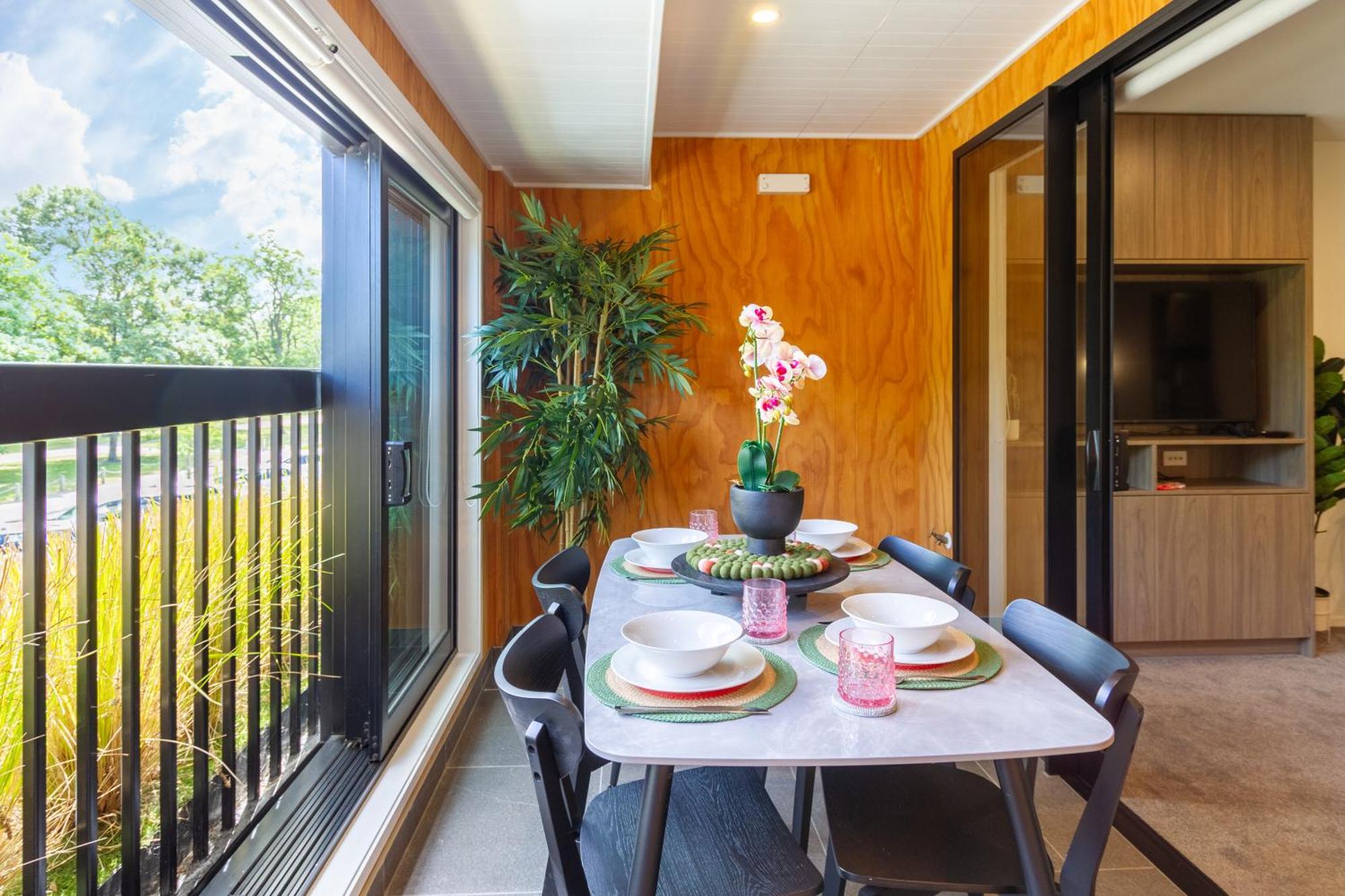 Cozy 1-bed With Park Views, Sleeps 4