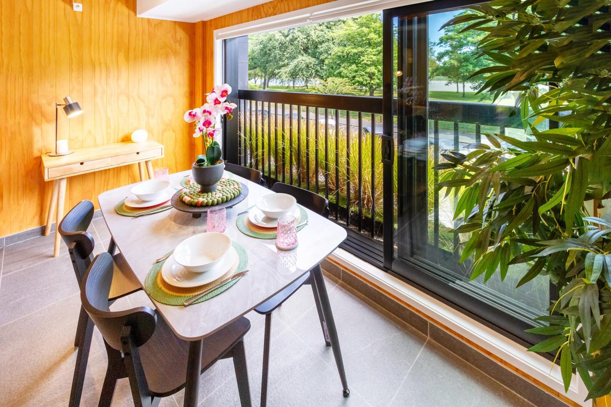 Cozy 1-bed With Park Views, Sleeps 4 Apartment