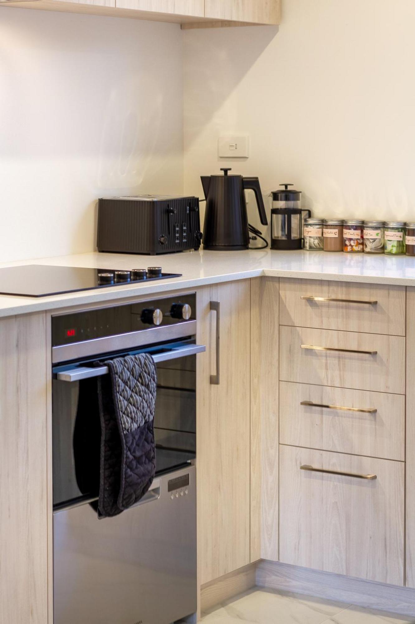 Cozy 2 Bedroom Near Biking And Trails * Christchurch