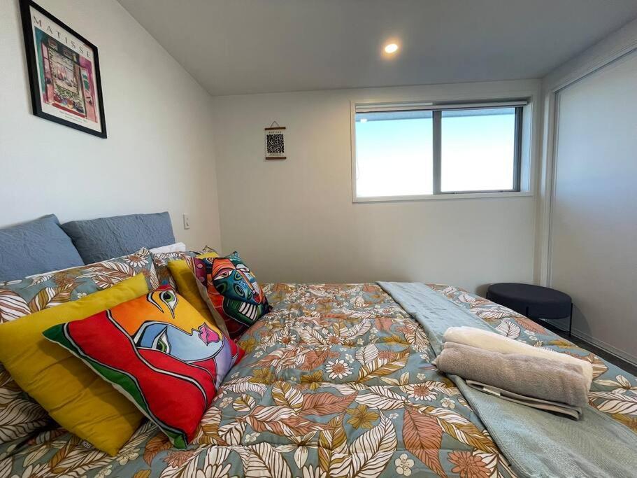 Holiday home Cbd 2 Bedroom Parkside Living By Hagley With Free Parking