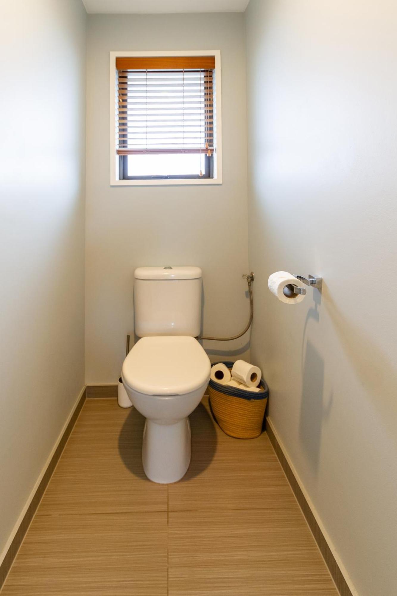 Apartment Modern Comforts In Hoon Hay
