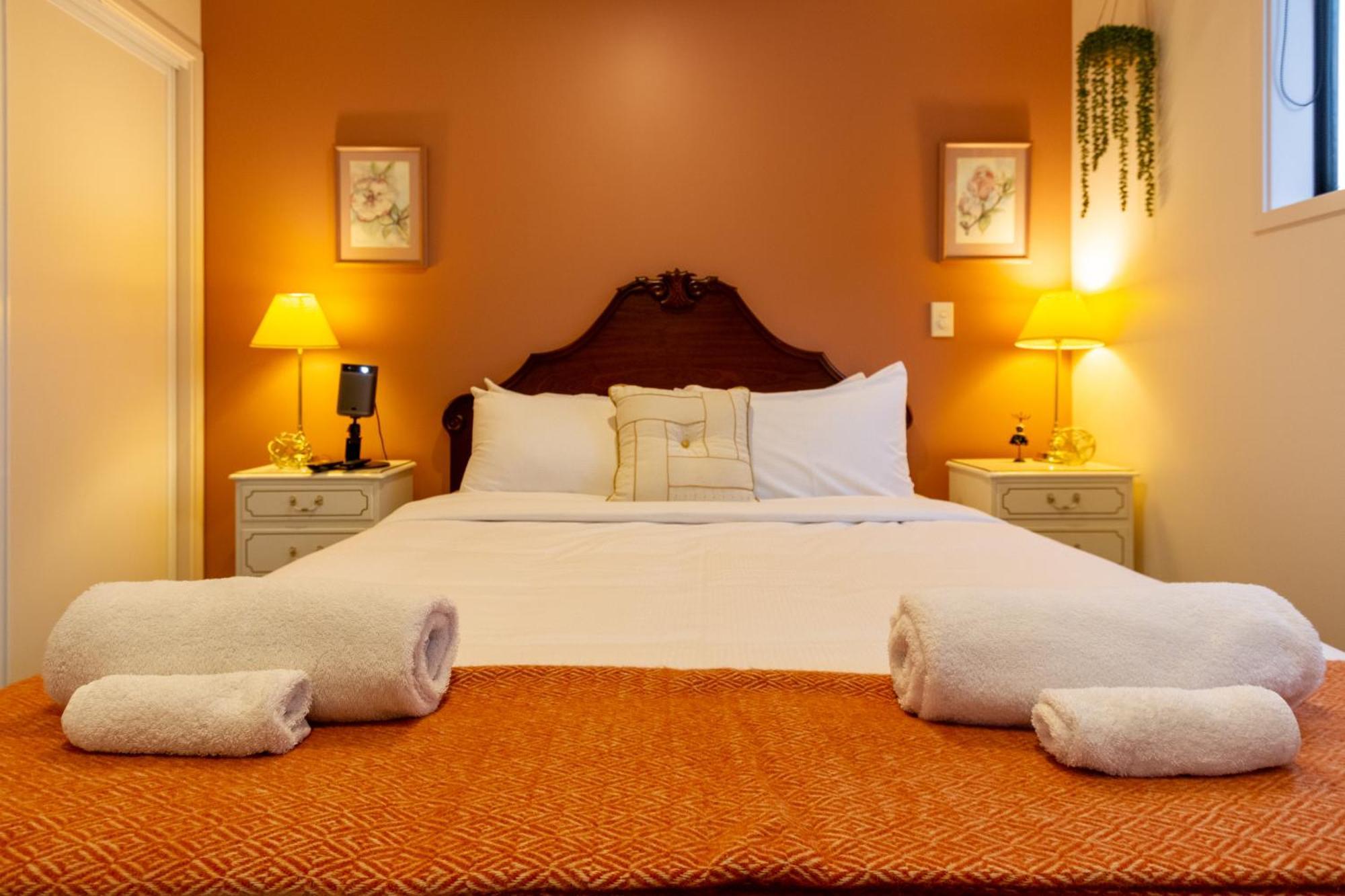 Apartment Your Charming And Cosy Urban Away From