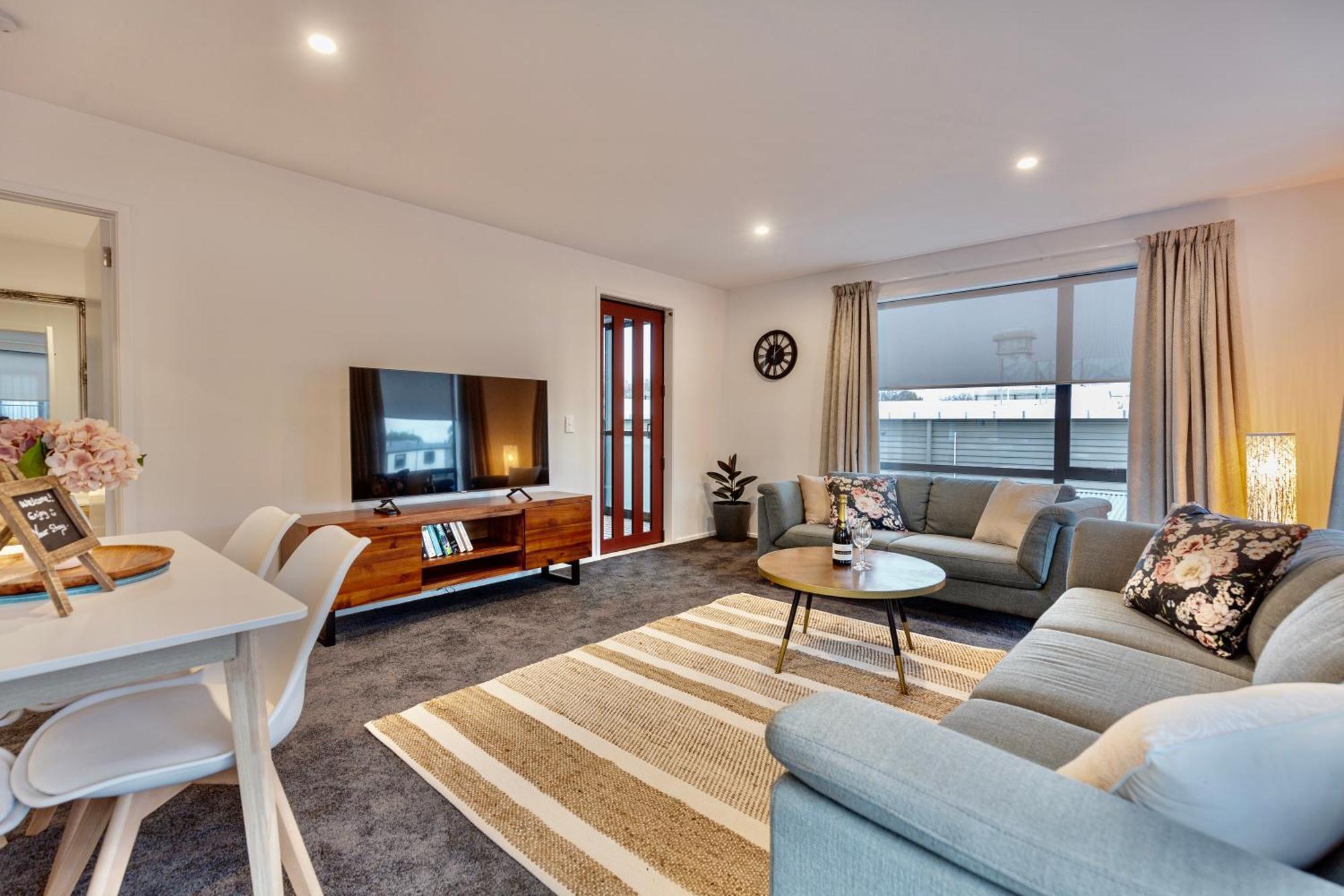 Stylish Central City Apartment On Bealey * Christchurch