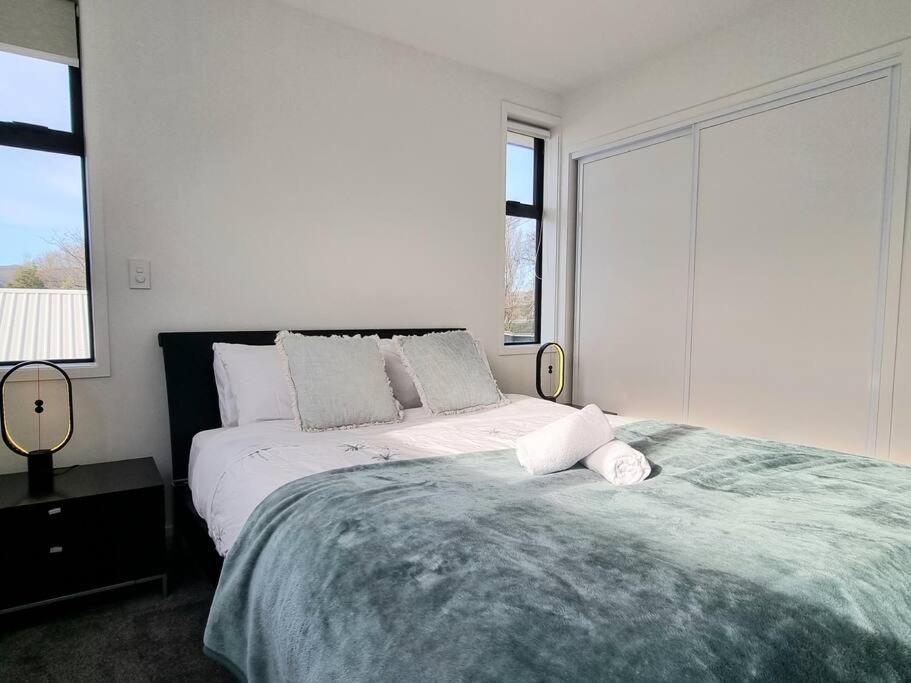 Addington Townhouse 7 Mins Walk To Arena
