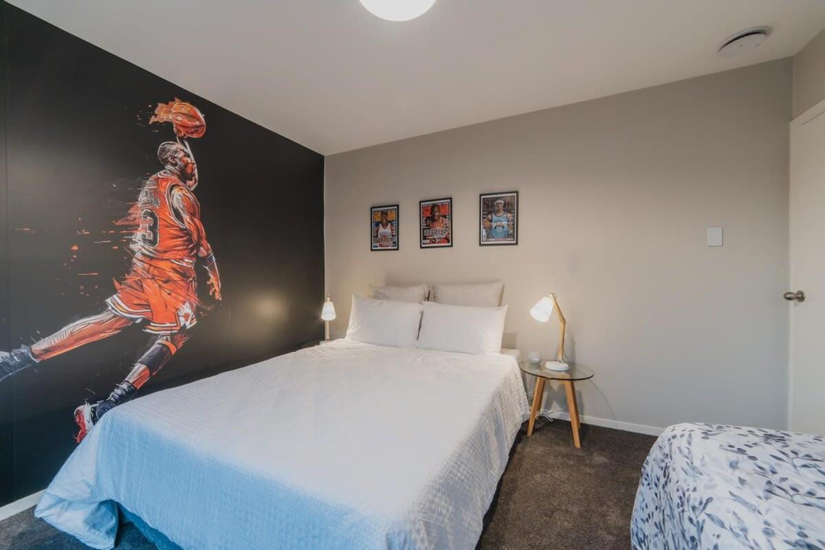 The Sport Fanatic's Wonderland Holiday home