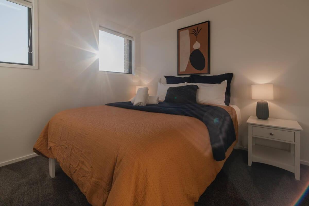 Holiday home Enchanting Getaway In Merivale Christchurch