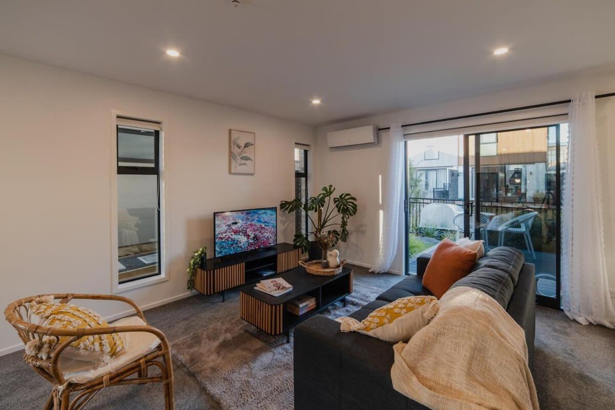 Holiday home Enchanting Getaway In Merivale Christchurch
