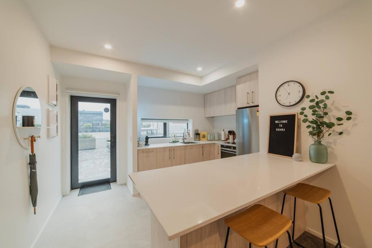 Downtown Bliss - 4-br Retreat Amidst The Cityscape * Christchurch