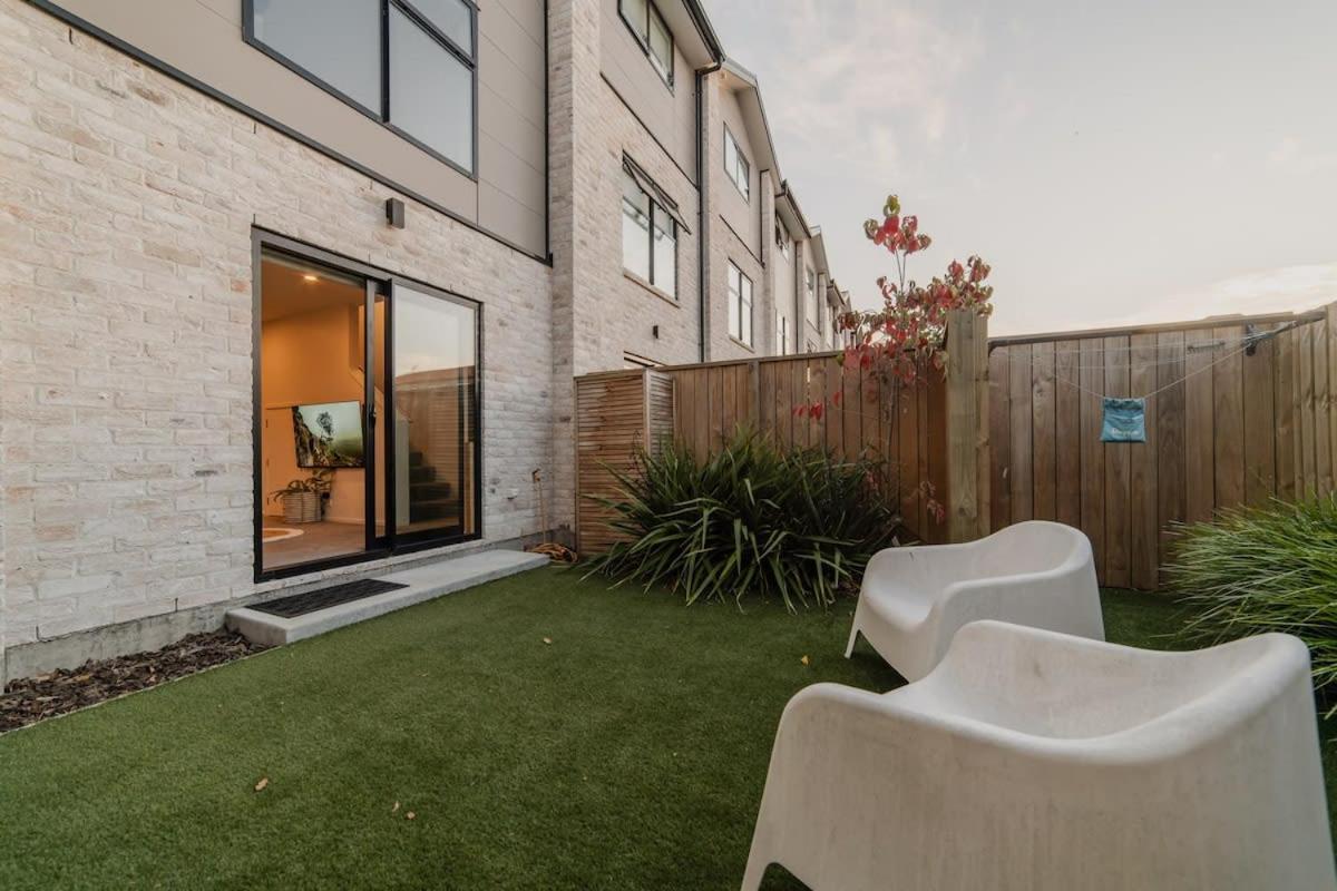 Holiday home Misty Meadows Manor - Your Urban Oasis