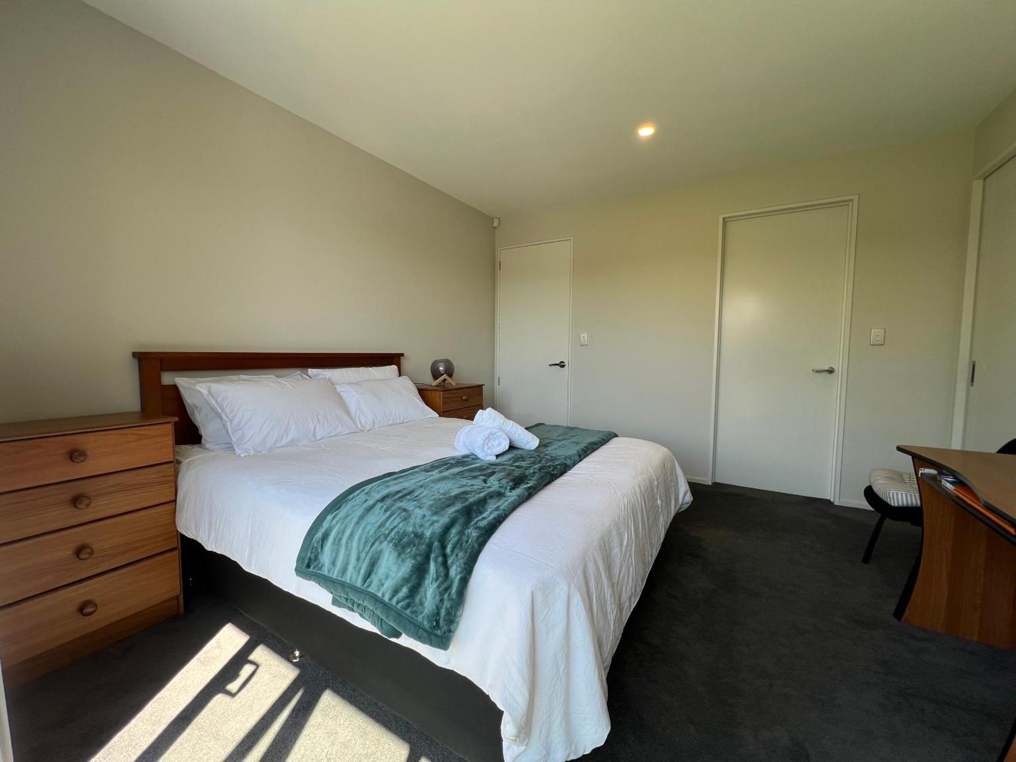Wigram Sunny Quiet Homestay Christchurch