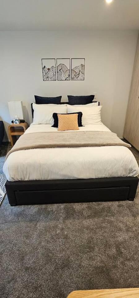 Lovely On Bath Apartment Christchurch