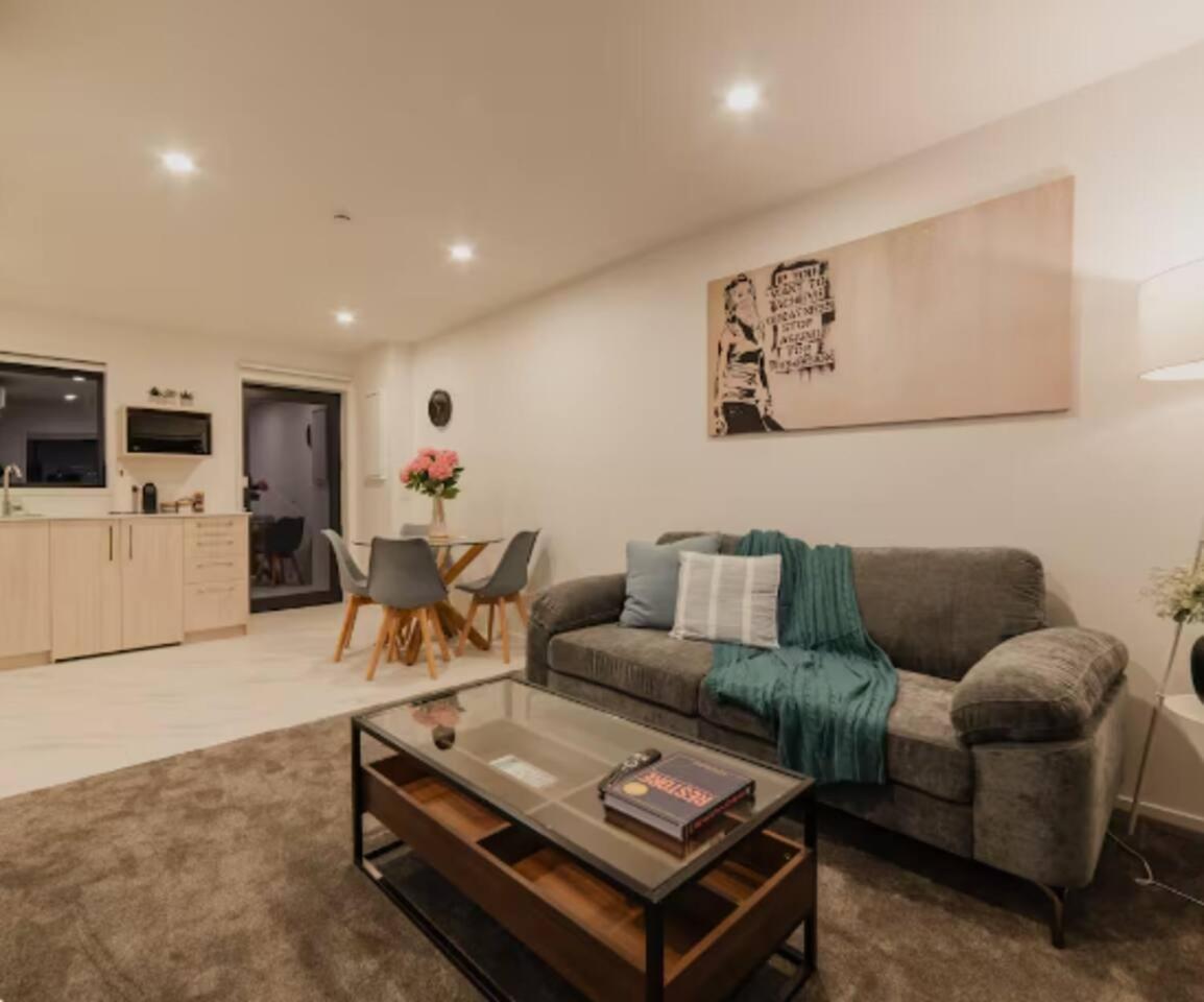 Apartment Cbd 6 - 2 Bed 2 Bath *