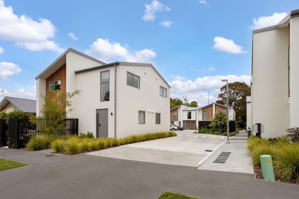 Immaculate Presentation, Carpark Apartment Christchurch