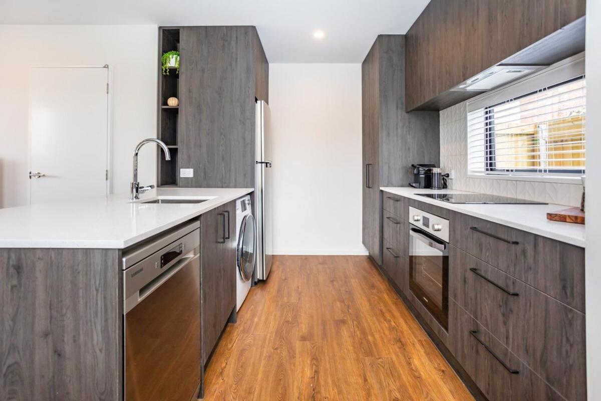 Apartment 2 Bedroom Near Hagley Park & Court Theatre *