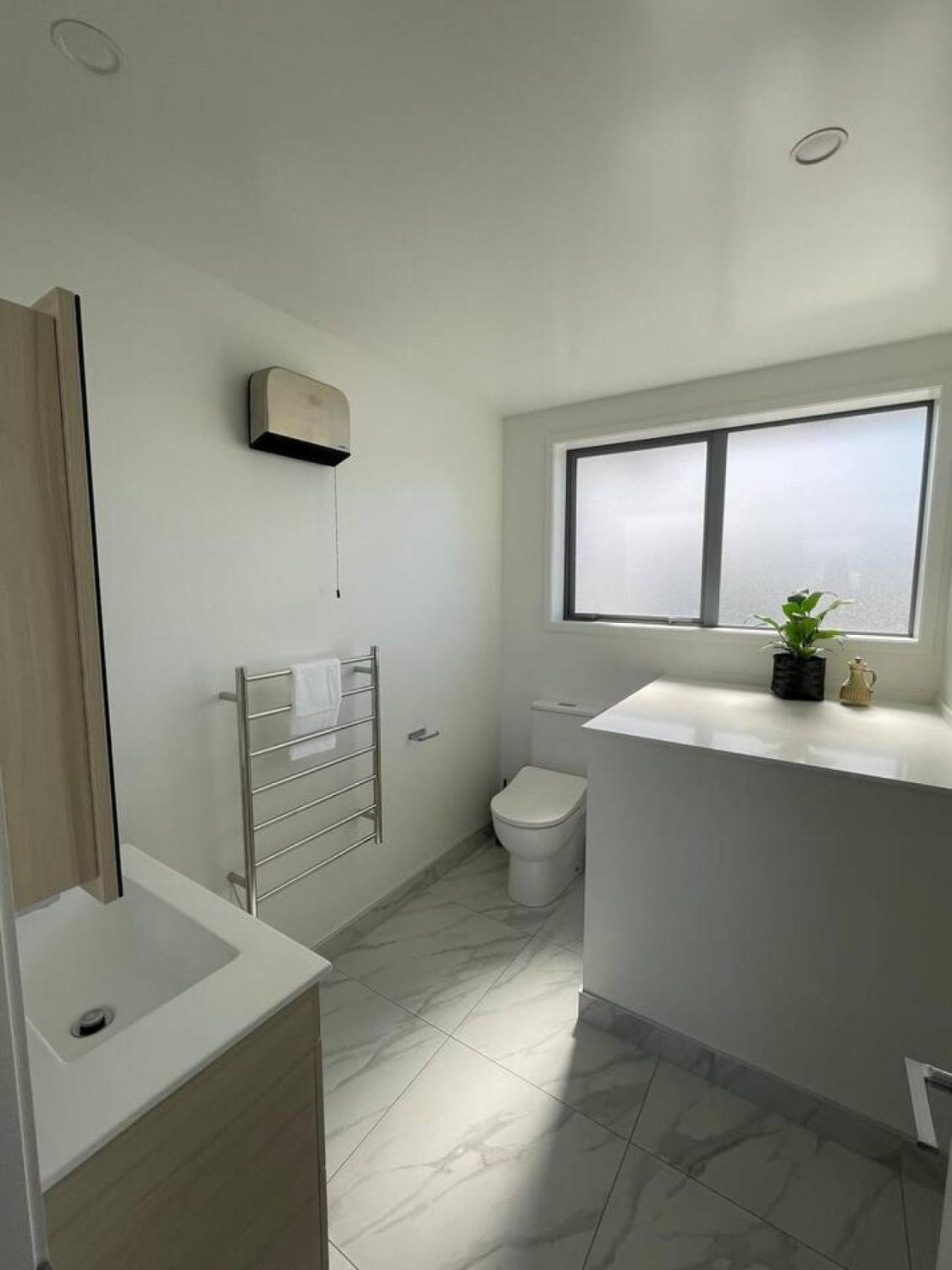 Mohua Lane Urban Paradise Holiday home