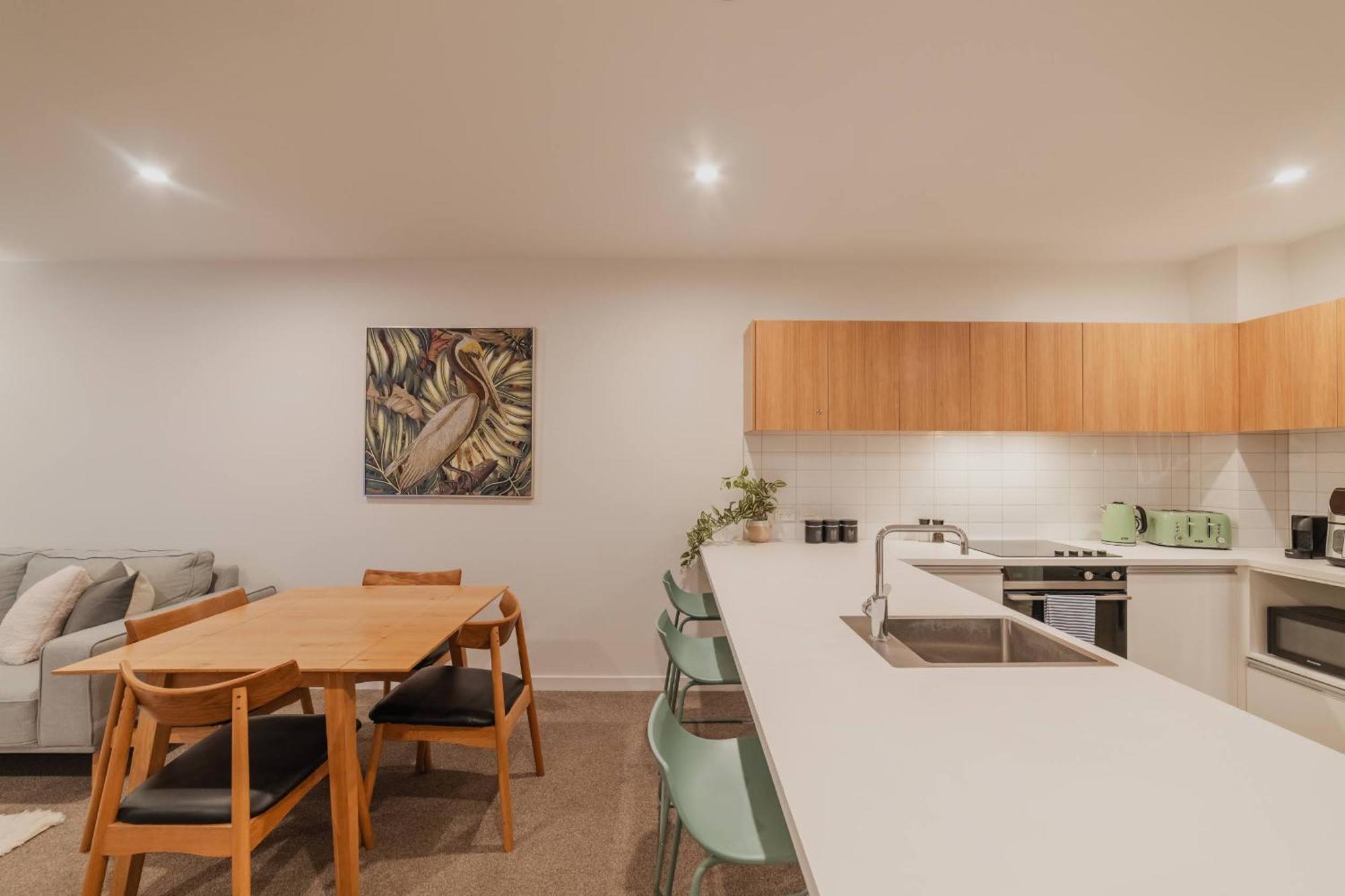 Convenient Pad - 2br Laundry Sleeps 5 Christchurch