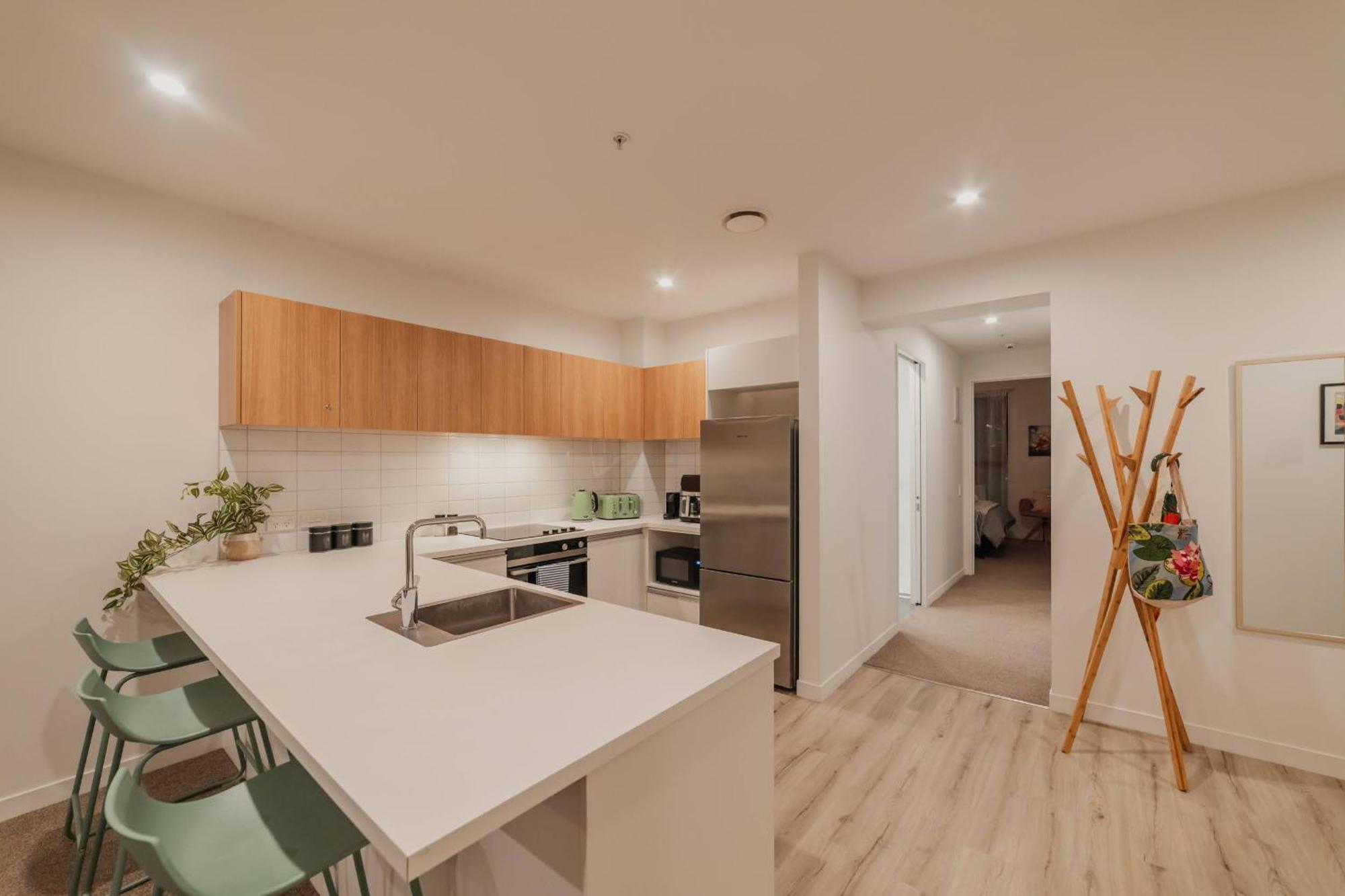 Convenient Pad - 2br Laundry Sleeps 5 * Christchurch