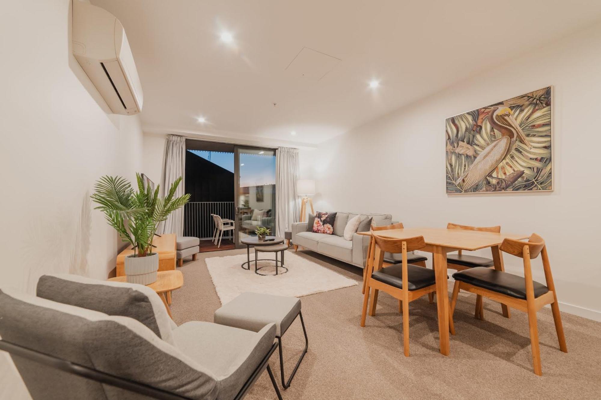 Convenient Pad - 2br Laundry Sleeps 5 * Christchurch