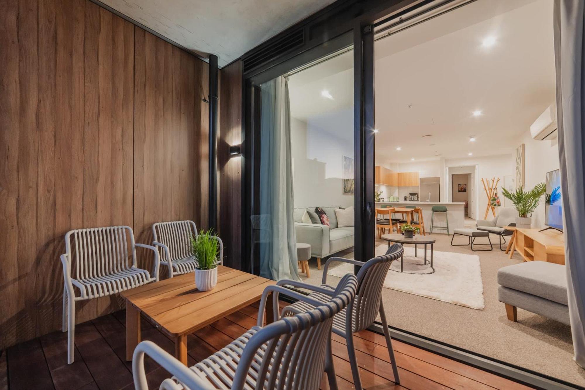 Convenient Pad - 2br Laundry Sleeps 5 Holiday home Christchurch