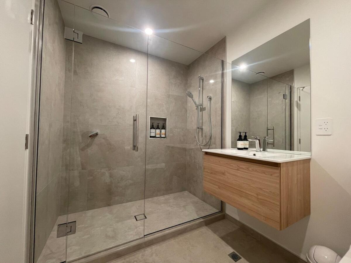 Luxury Cbd 2bed2bath With Parking Near Parks * Christchurch