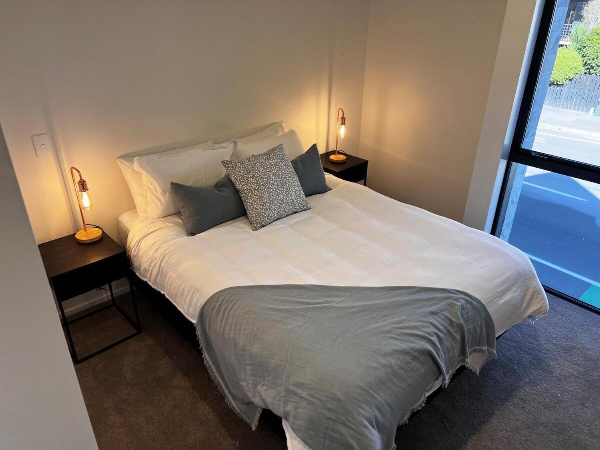 Luxury Cbd 2bed2bath With Parking Near Parks Apartment