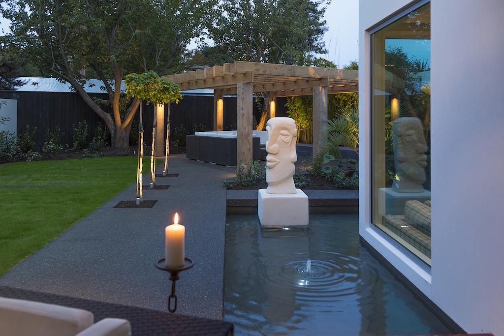 Bed & Breakfast The Establishment Boutique Christchurch