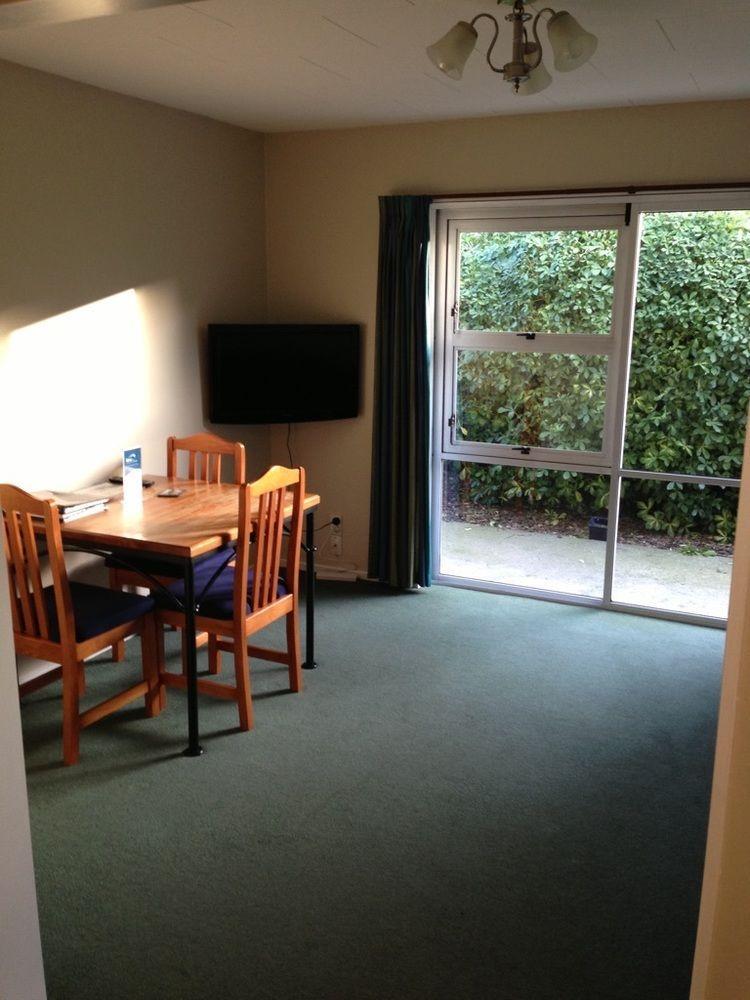 Hagley Park Motel 3*