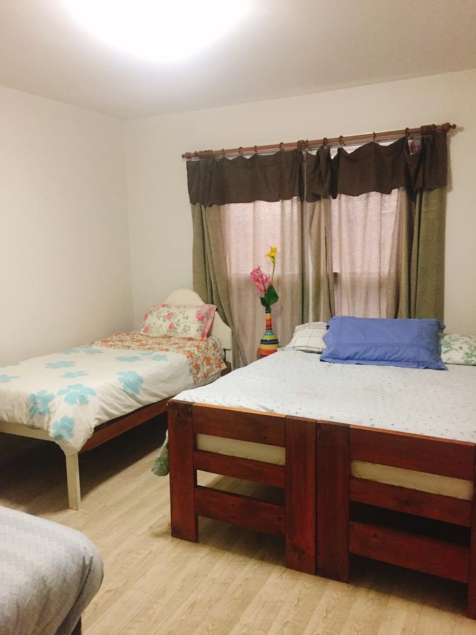 Airport Fish Bed & Breakfast