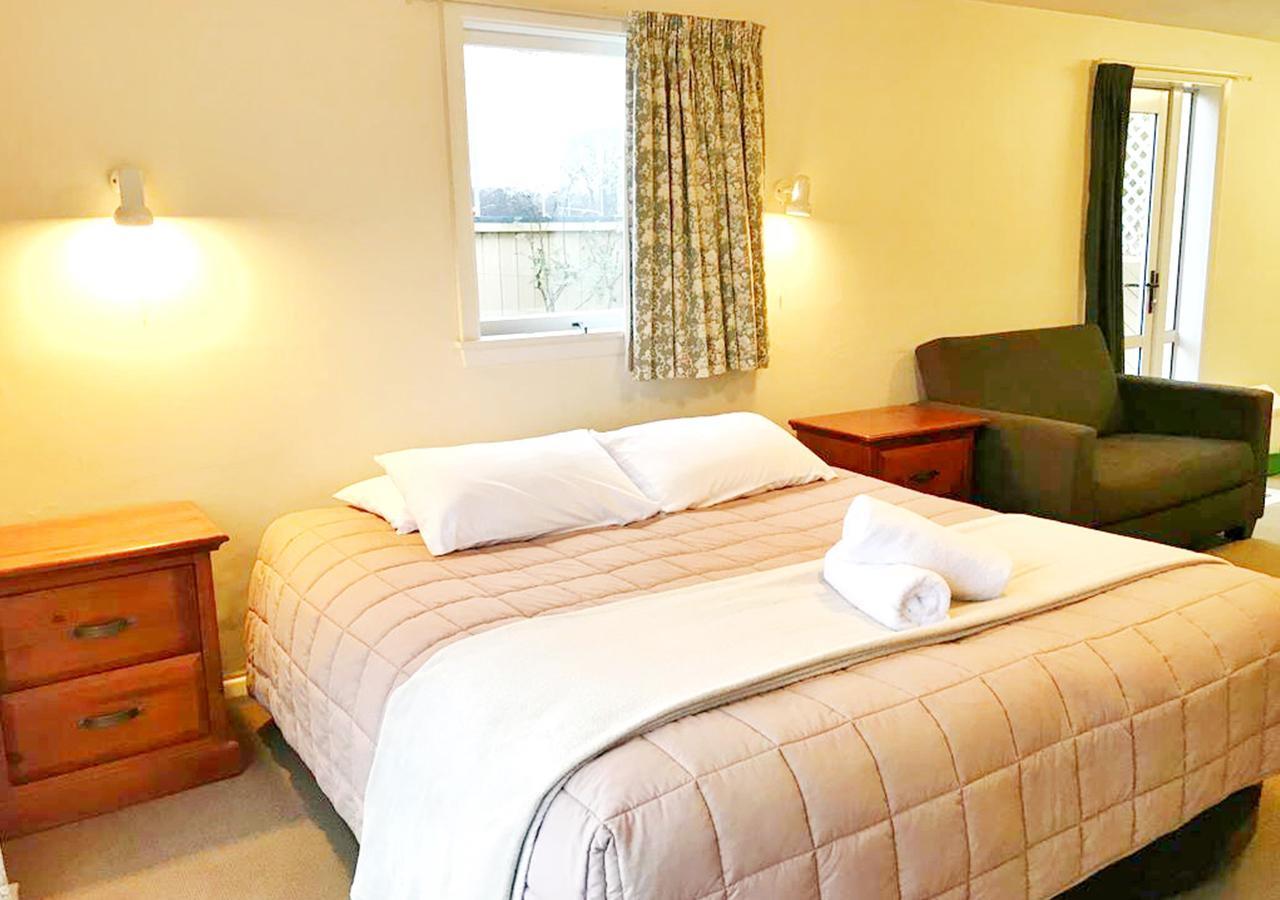 Hagley Park 3*