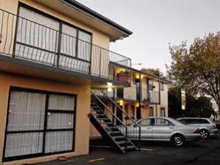 Avalon Motel 3*