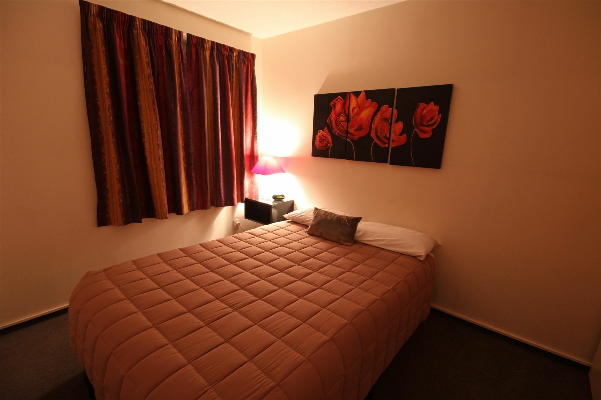 Motel Avalon