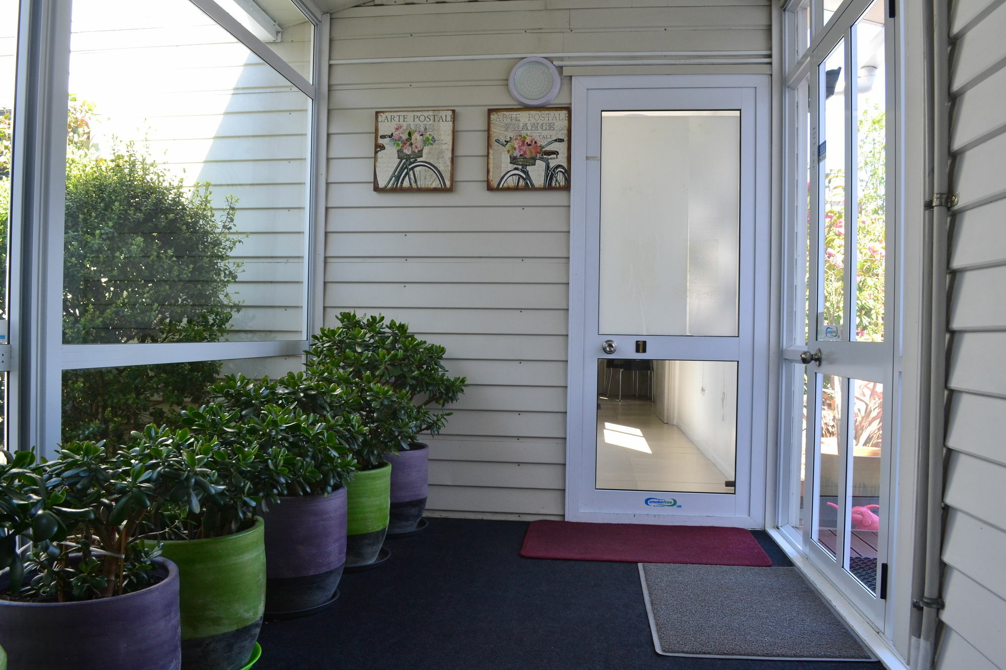 Mcwilliam Apartment