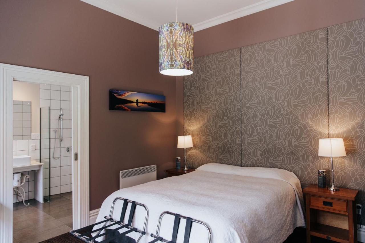 Guest house Pomeroys On Kilmore Christchurch
