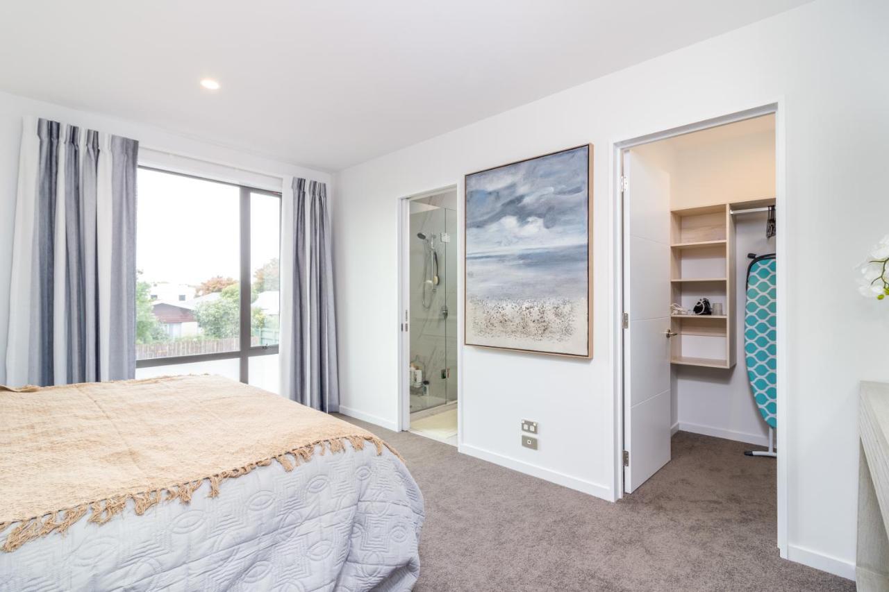 Restful In Riccarton *