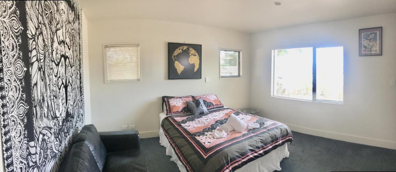 The Oasis By The Sea & Forest Holiday home Christchurch