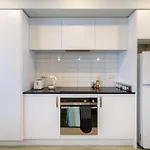 Bath & Beyond, Tippet Place With Garage Sleeps 8