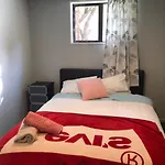West Lake Holiday Home