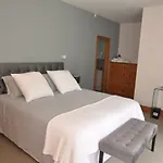Bond Estate Luxury Accommodation
